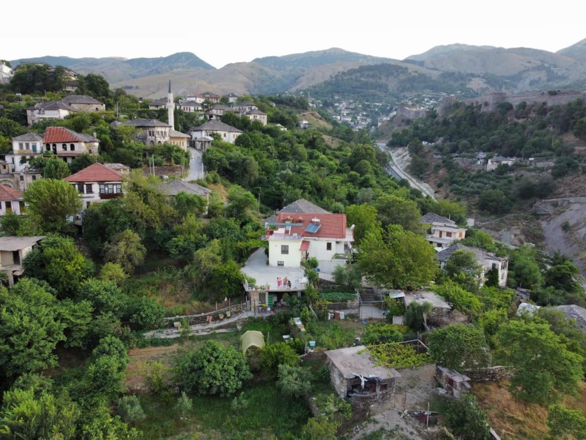 Guest House Argjiro Castle Gjirokaster Luaran gambar