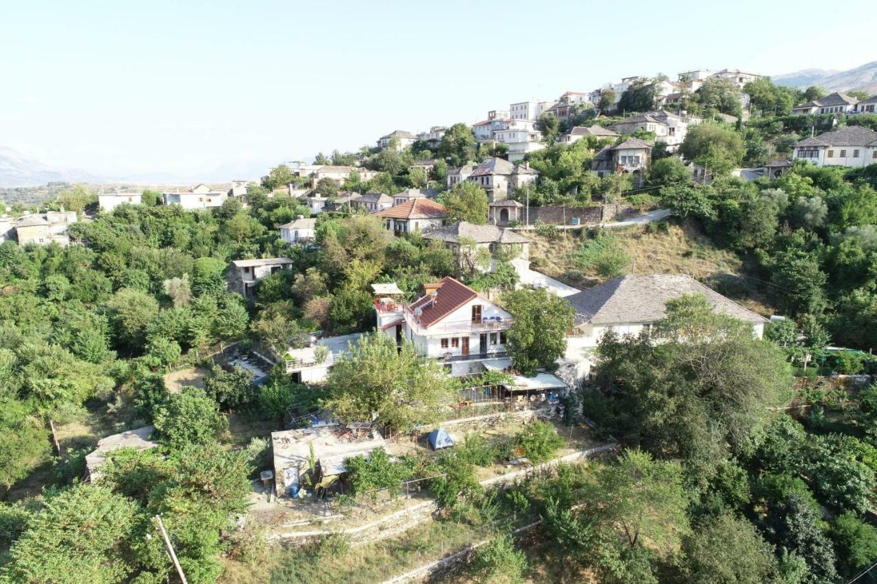 Guest House Argjiro Castle Gjirokaster Luaran gambar