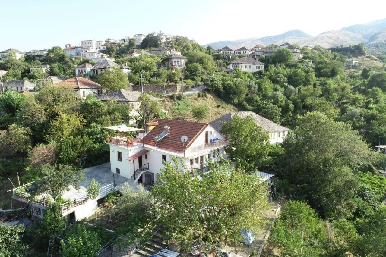 Guest House Argjiro Castle Gjirokaster Luaran gambar